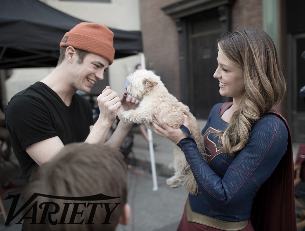 Behind The Scenes Photos From Supergirlthe Flash Crossover
