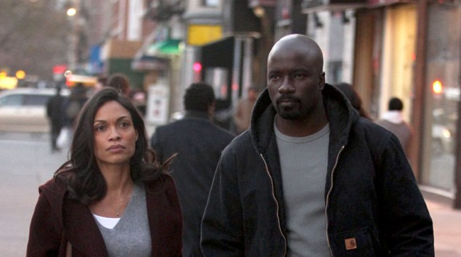 Rosario Dawson and Mike Colter on the set of Luke Cage