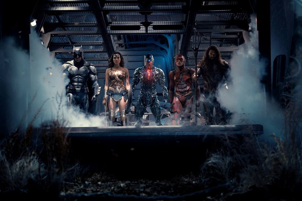 15940927 1249256891786520 9070543266028989154 n New 'Justice League' Image Lines Up the Team