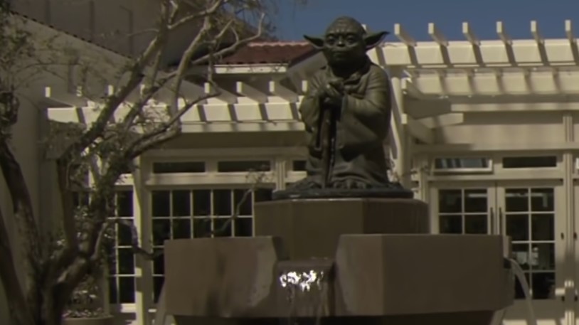 Disney Confirms #BlackLivesMatter Graffiti on Lucasfilm’s Yoda Statue is Real