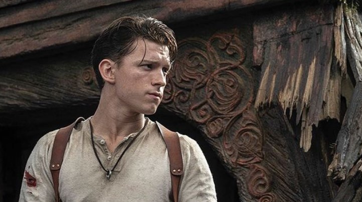 Tom Holland Shares First Look as Nathan Drake in Uncharted