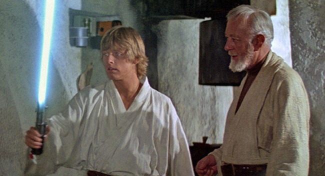 Ewan McGregor Teases Young Luke Skywalker in Kenobi
