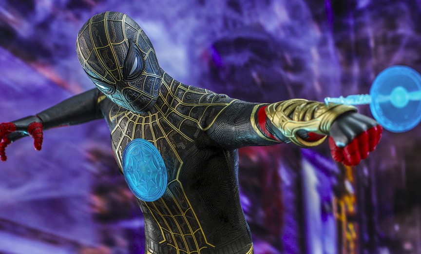 Spider-Man Uses Magic in New Hot Toys Figure for No Way Home