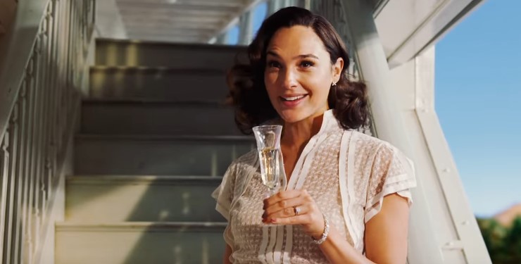 Gal Gadot Shines in New Death on the Nile trailer